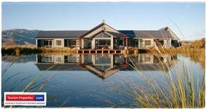 Purpose built Luxury Lodge in Twizel NZ in tranquil rural setting providing good income and awesome lifestyle hosting international and domestic tourists visiting New Zealand